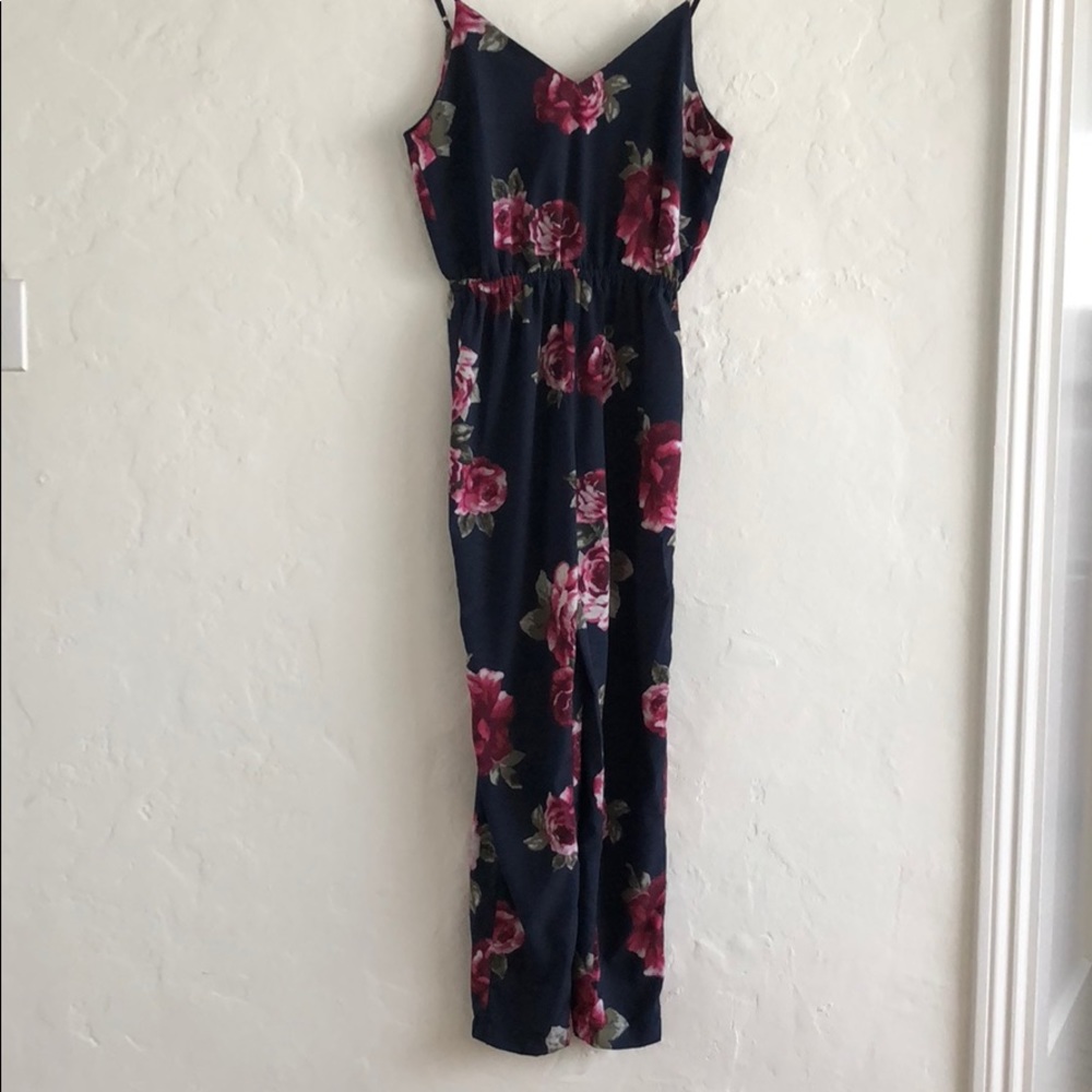 Floral pattern jumpsuit